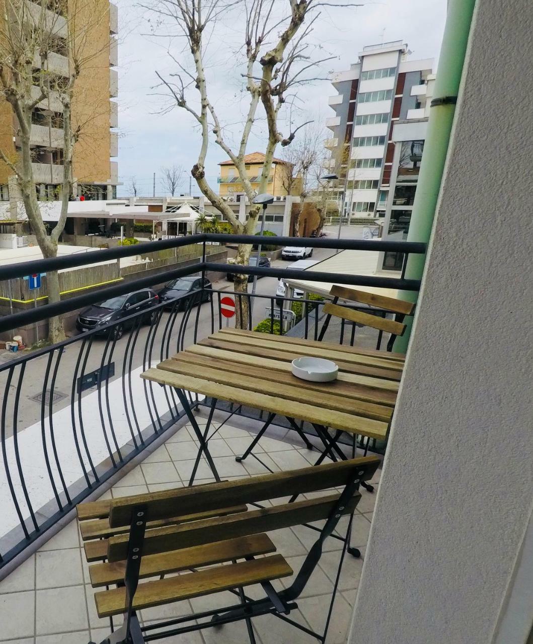 Alevon Hotel 里米尼 外观 照片